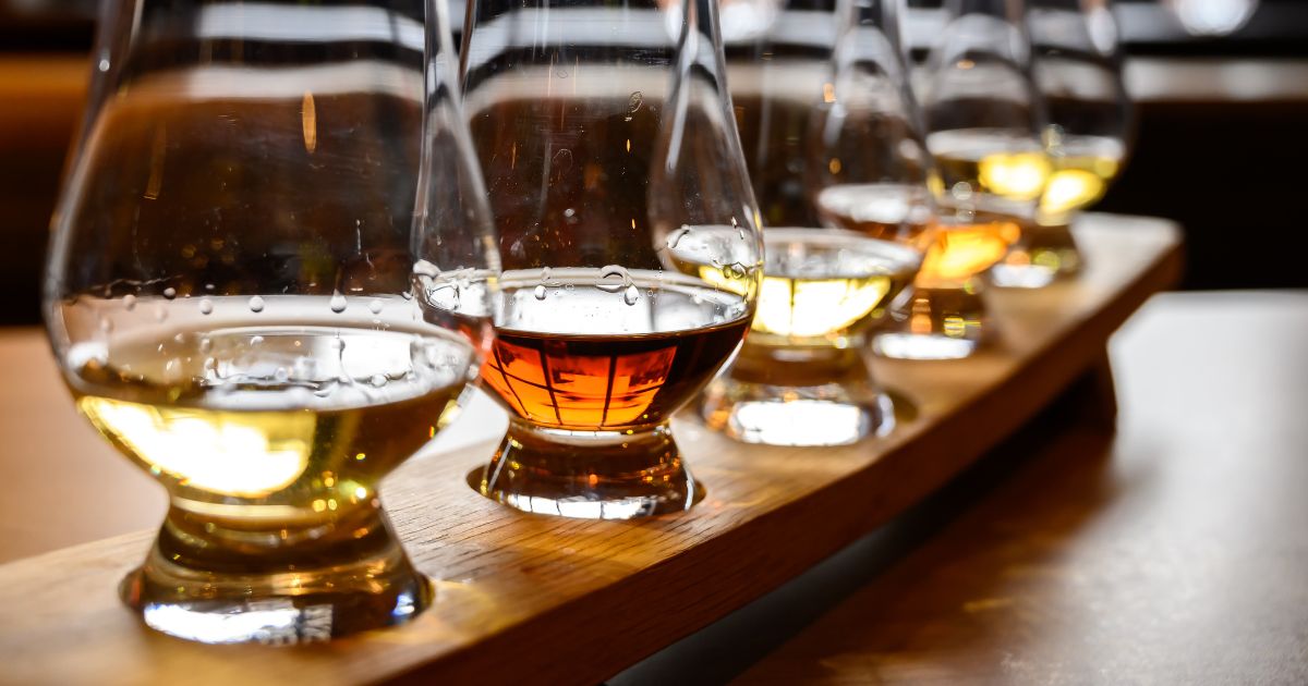 Choosing the right glass: 15 Liquor Glasses types: From Cognac to Whisky and Beyond